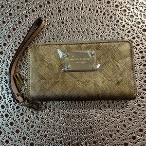 Michael Kors Gold Wristlet Wallet